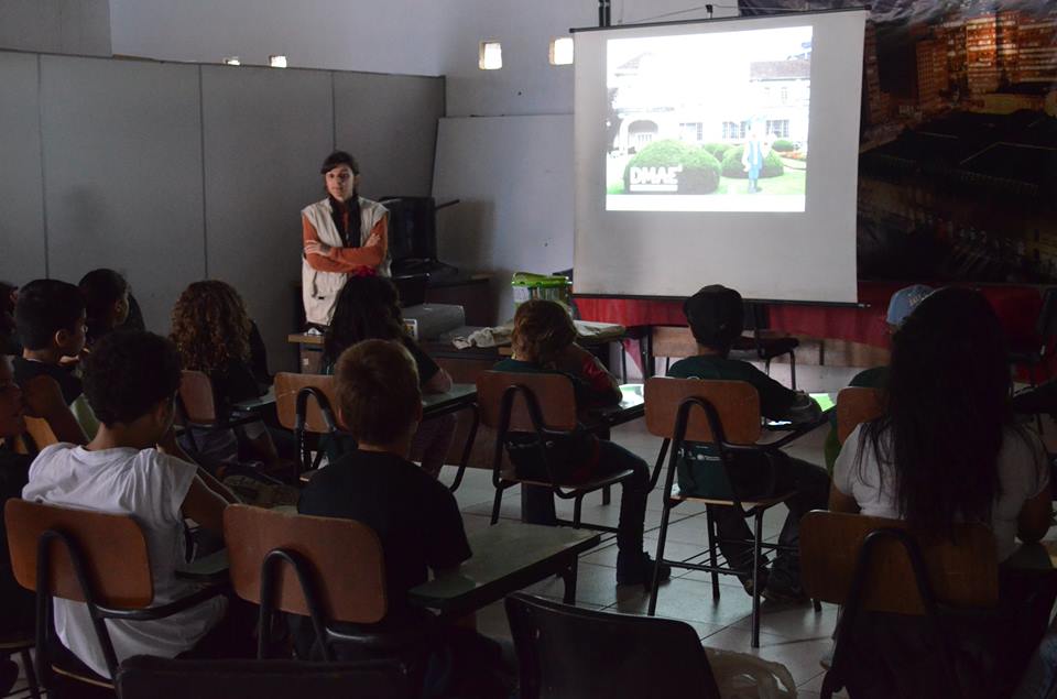 05 - Palestra sobre agua.jpg